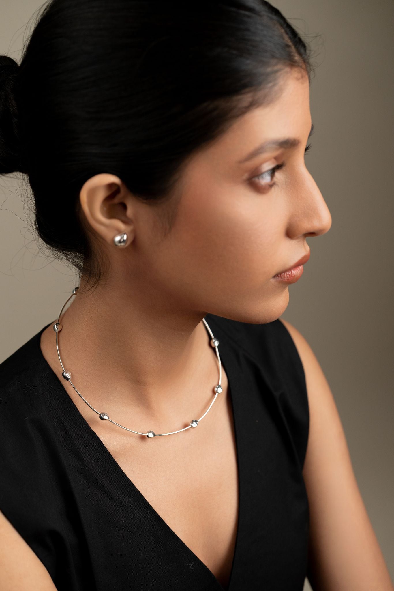 Varshika Choker